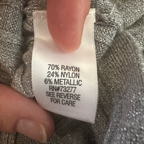 Croft & Barrow Silver Metallic Sweater. - Picture 5 of 7